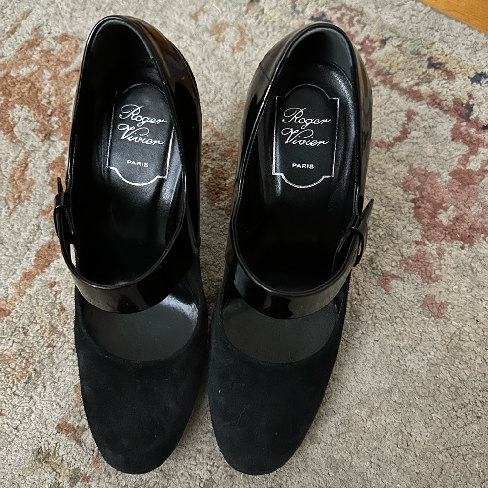 Roger Vivier heels